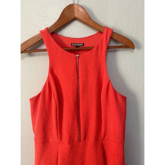 EXPRESS Coral Pebbled Sleeveless Racerback A-Line Front Zipper Dress Size 10 - Picture 2 of 11